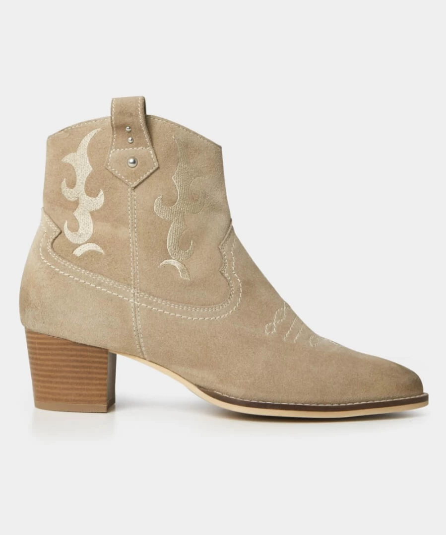 Joe Browns Women's Natural Suede Boots - Idaho Style Ankle Boots for Comfort & Fashion